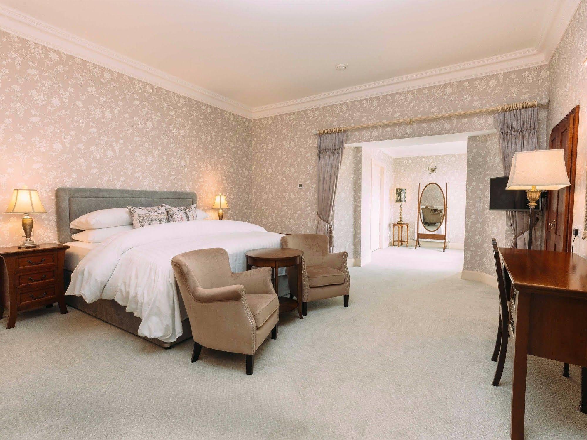 Armada House Hotel Spanish Point Luaran gambar